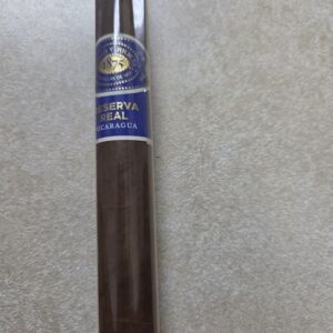 Romeo Y Julieta Reserva Real Nicaragua Toro